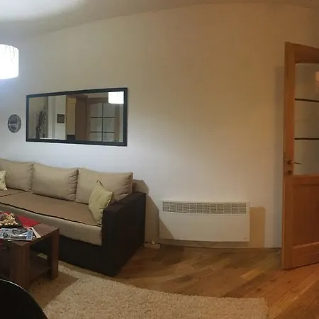 Apartman Tehel * Trnovo